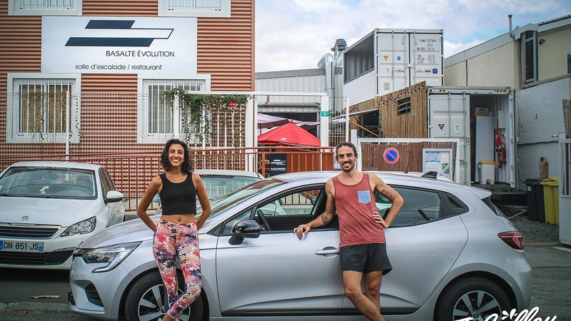 0-nouloutou-activite-escalade-basalte-reunion-zecaillou