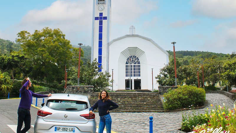 0-nouloutou-visite-cilaos-eglise