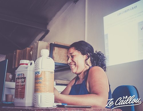 4-fabrication-savon-artisanat-reunion-ludivine